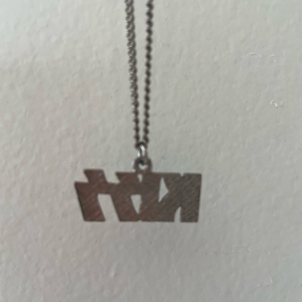 Vintage ‘80s KISS Necklace - Picture 5 of 5